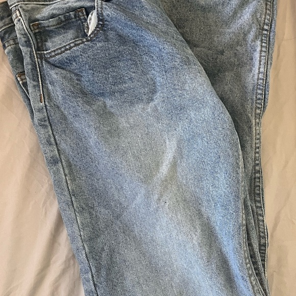 Brandy Melville jeans - Picture 2 of 3